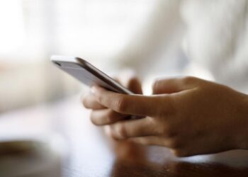 foto: cara membedakan sms otp palsu