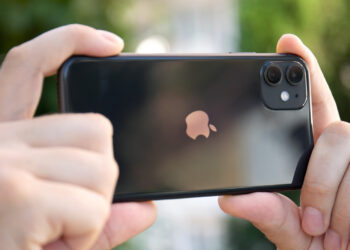 foto: iphone (slash gear)