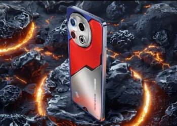 foto: Tecno Spark 30 Pro Transformers