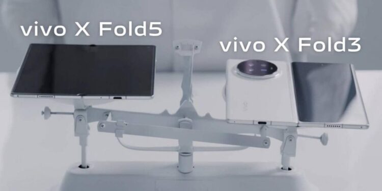foto: vivo x fold 5 vs vivo x fold 3