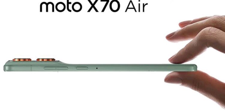 foto: Moto X70 Air