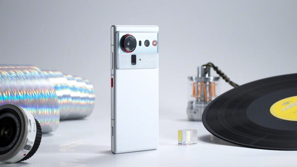 foto: Nubia Z80 Ultra