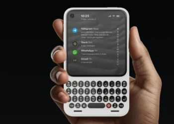 foto: Clicks Communicator