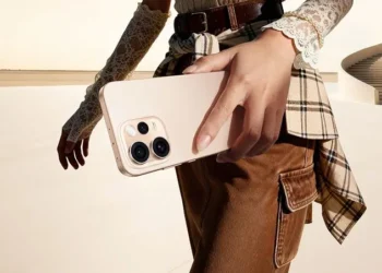 foto: oppo reno 15 pro max 5g