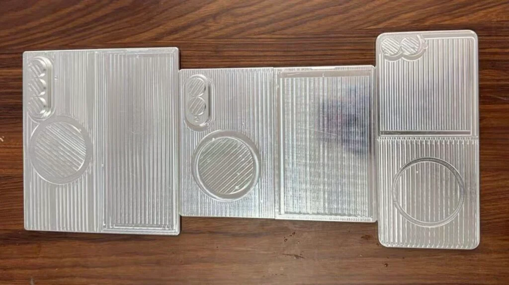 foto: dummy samsung galaxy z fold 8, galaxy z flip 8, dan galaxy z fold 8 wide